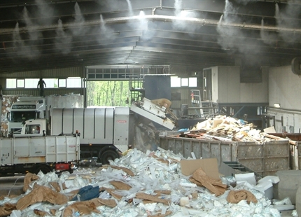 Humidification for dust suppression